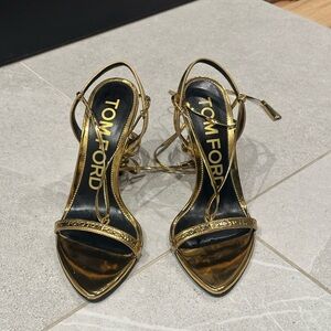 Tom ford lace up heels